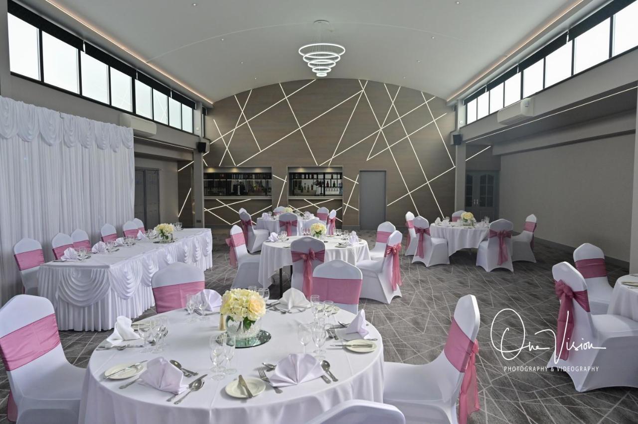 Best Western Premier Heronston Hotel & Spa Bridgend (Wales) Exterior foto