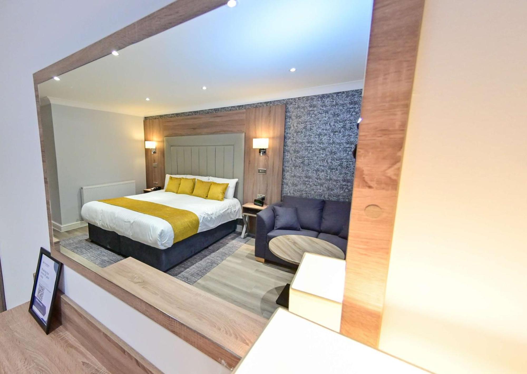 Best Western Premier Heronston Hotel & Spa Bridgend (Wales) Exterior foto